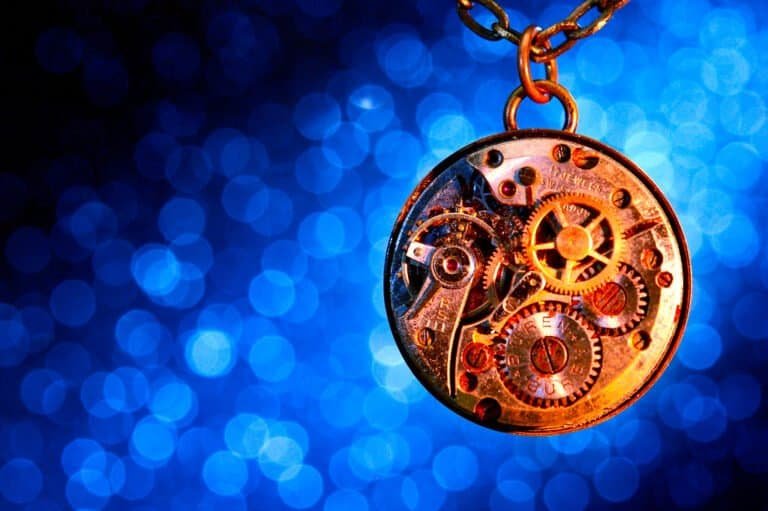 How to Spot Quality Fashion Jewelry vs. Fast-Fashion Costume Pieces