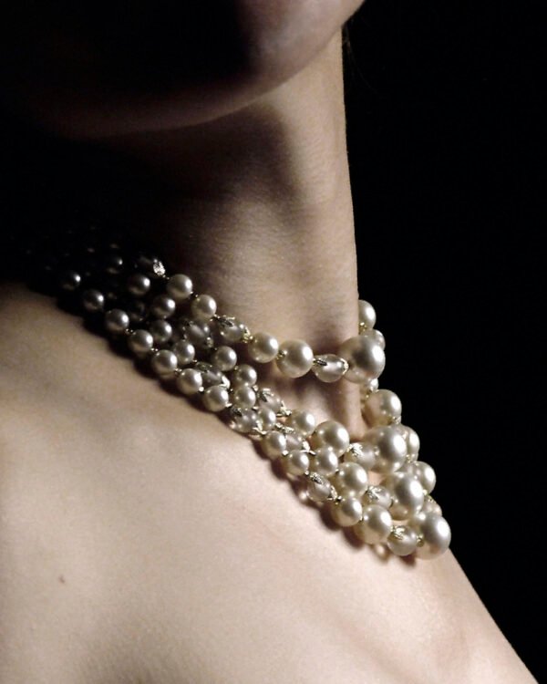 Vintage-Inspired Pearl Drop Earrings